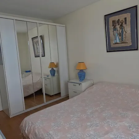 Apartment Superbe Paris La Defense